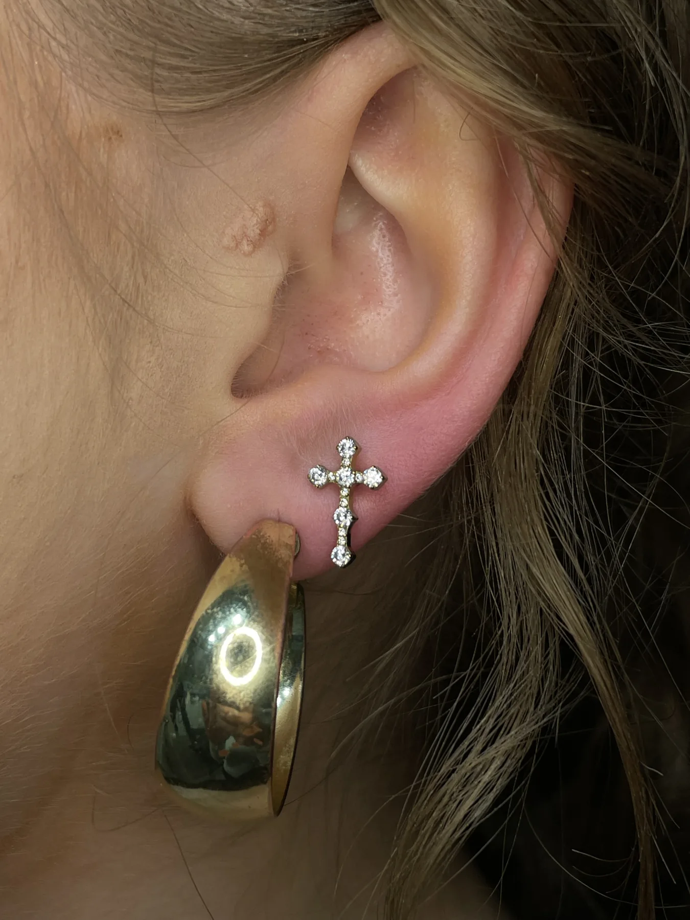 Piercing-Arbeit von Lea bei Most Wanted Berlin – Motiv 08